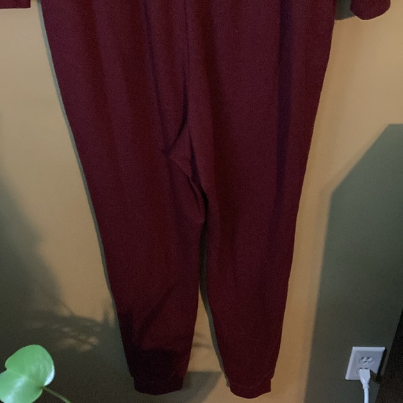 Gap burgundy tall long sleeve romper jumpsuit one piece - Picture 4 of 6